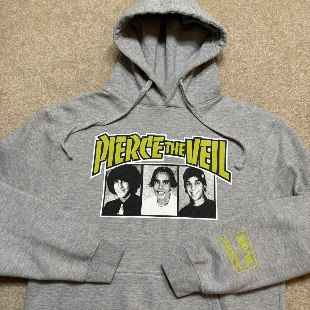 Pierce The Veil Hoodie Sweatshirt Mens Small Gray Kerrang Post Hardcore Emo Band
